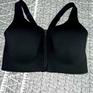 Victoria Secret Featherweight Max Front-Close Sports Bra NWT 34D